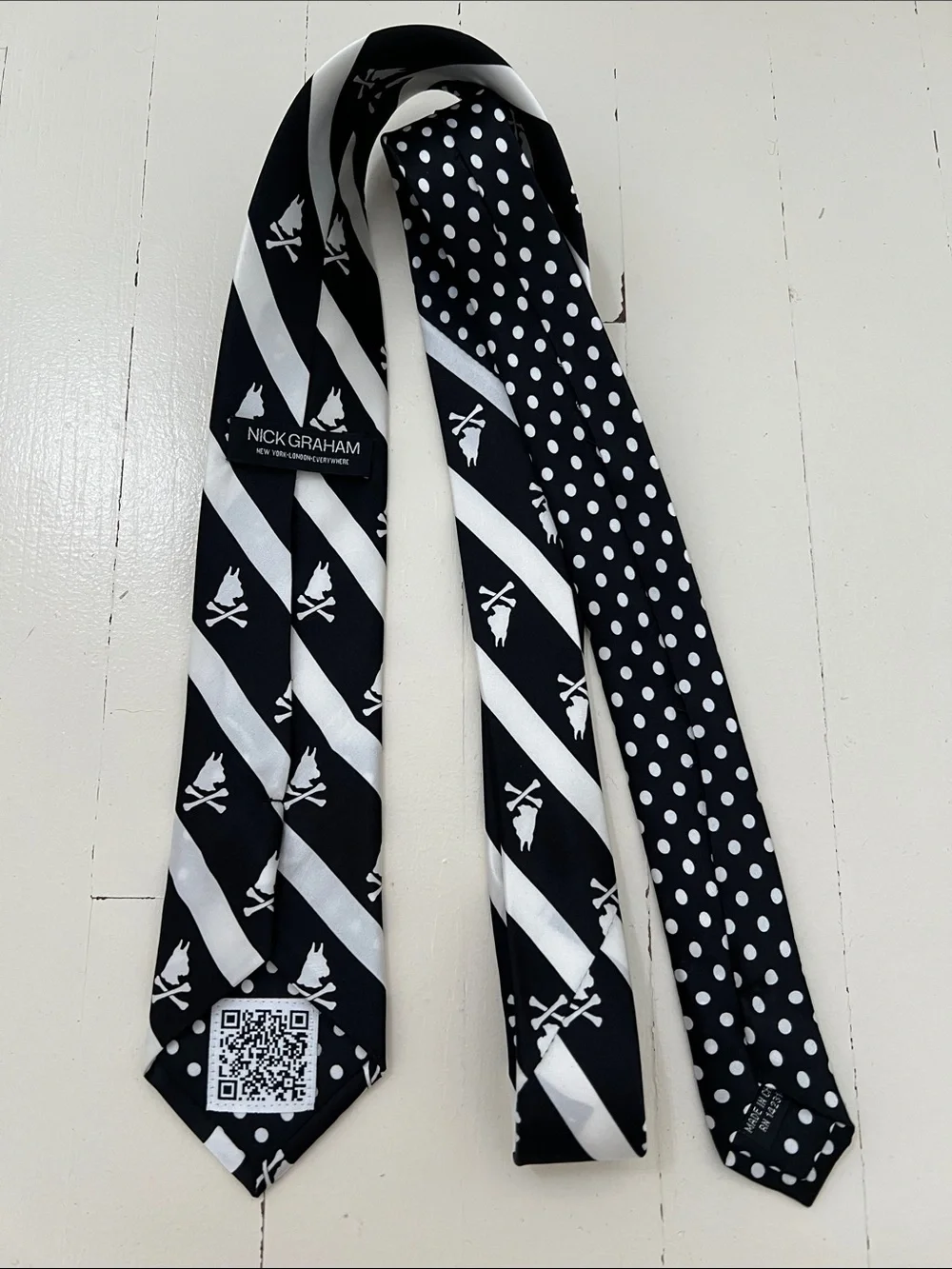 Nick Graham Dog & Crossbones Mixed Print Silk Tie